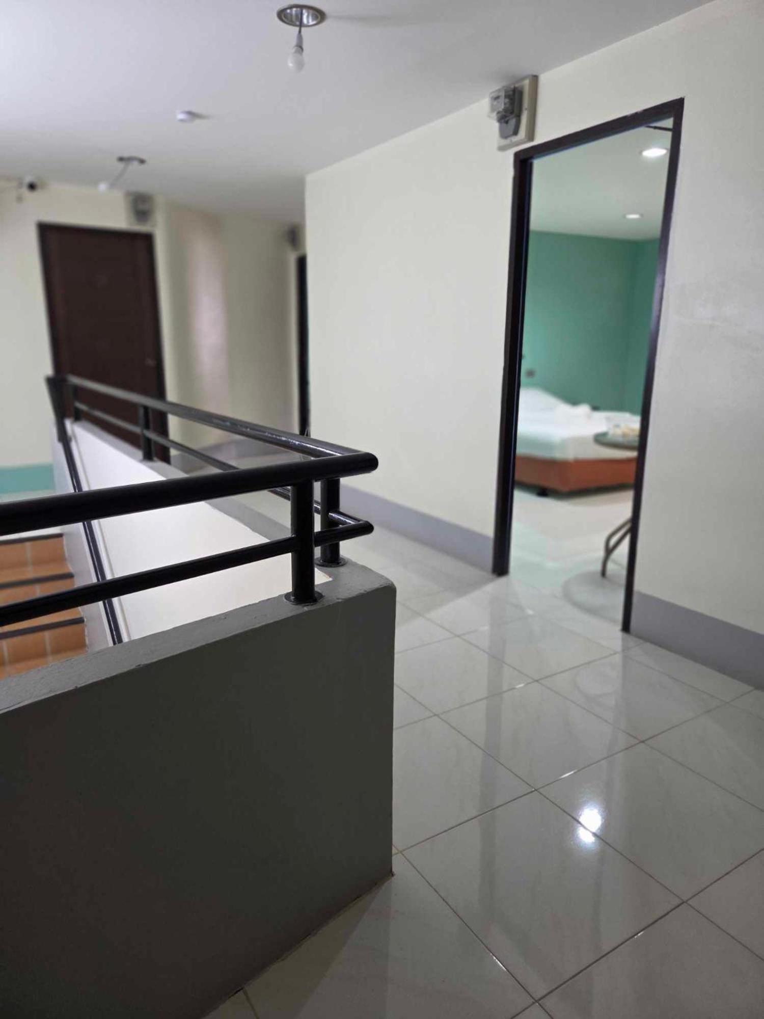 City Inn Udonthani Esterno foto